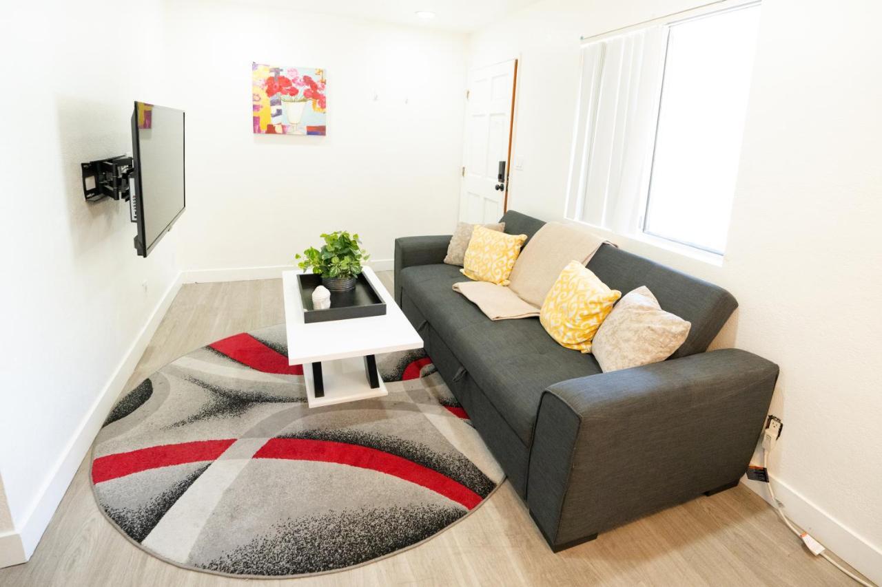 Cozy Small 2 Bedroom In Koreatown/Hollywood 洛杉矶 外观 照片