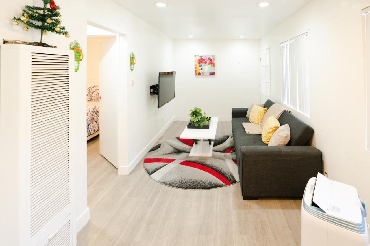 Cozy Small 2 Bedroom In Koreatown/Hollywood 洛杉矶 外观 照片