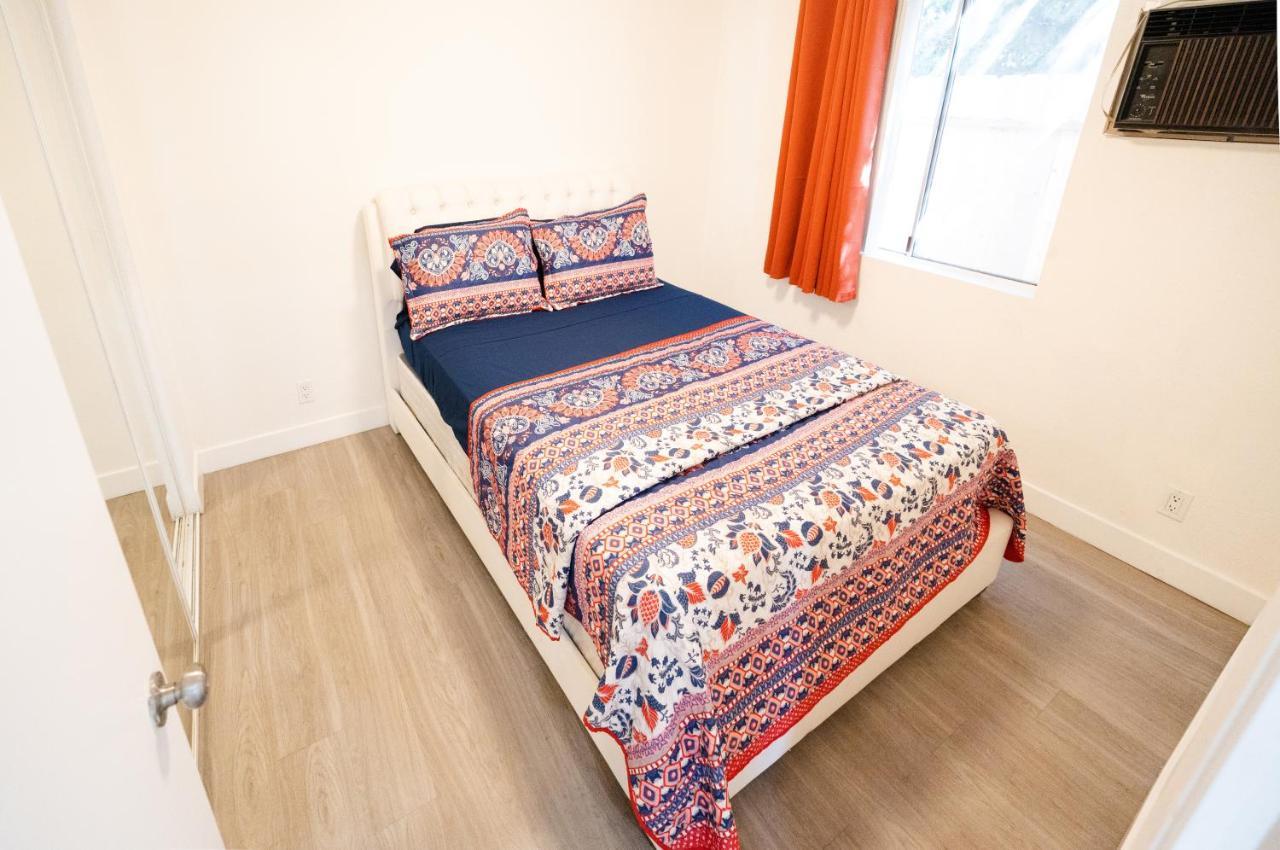 Cozy Small 2 Bedroom In Koreatown/Hollywood 洛杉矶 外观 照片