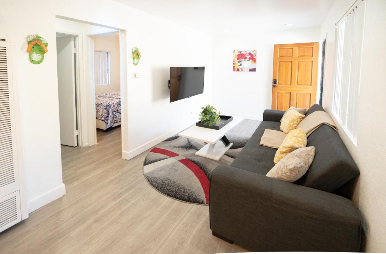 Cozy Small 2 Bedroom In Koreatown/Hollywood 洛杉矶 外观 照片