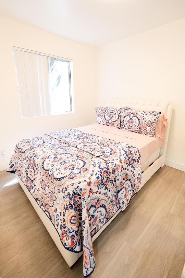 Cozy Small 2 Bedroom In Koreatown/Hollywood 洛杉矶 外观 照片